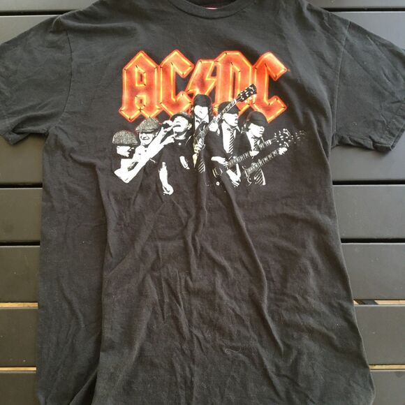 WOMENS AC/DC Graphic Grey TShirt Sz M  Fair/Good Used Condition - Picture 1 of 7